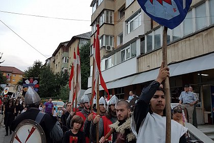 Parada cu făclii a deschis festivitățile celui mai mare festival medieval din țară, la Suceava - Galerie Foto