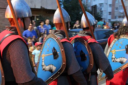 Parada cu făclii a deschis festivitățile celui mai mare festival medieval din țară, la Suceava - Galerie Foto