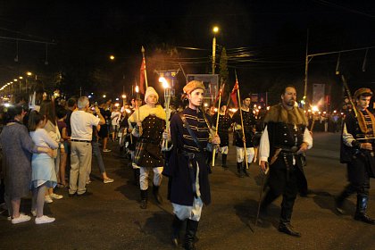 Parada cu făclii a deschis festivitățile celui mai mare festival medieval din țară, la Suceava - Galerie Foto