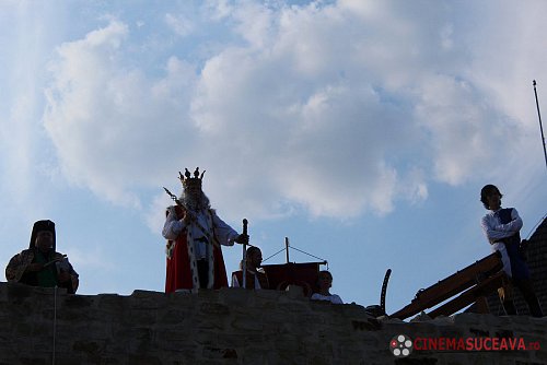 Cel mai mare festival medieval din România, deschis oficial, la Suceava, cu salve de tun și binecuvântarea lui Ștefan cel Mare