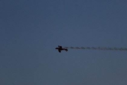 Explozii, foc și manevre periculoase, la spectacolul aviatic Suceava Air Show - Foto - Video