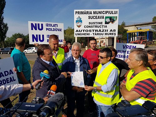 Suceava, prezentă la protestul din  Târgu Mureş, pentru realizarea  autostrăzii care să lege Moldova de Ardeal