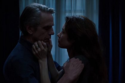 La mulți ani Jeremy Irons!