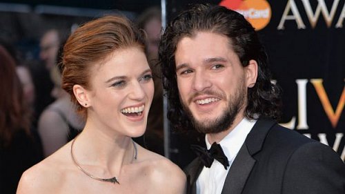 Kit Harington s-a logodit cu iubita lui Jon Snow - Game of Thrones