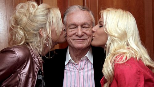 A murit Hugh Hefner, „tatăl” iepurașilor Playboy
