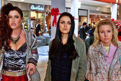 A Bad Moms Christmas