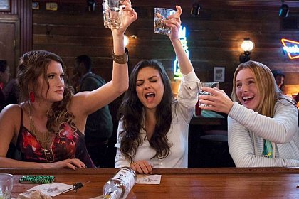 A Bad Moms Christmas