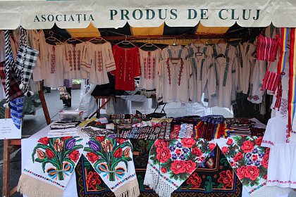 Trei zile de voie bună și preparate tradiționale la Târgul de Toamnă „Produs în Bucovina” - Galerie Foto