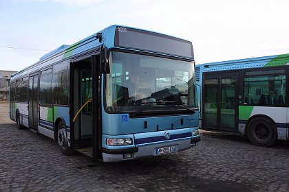 Autobuze din Franța, pentru călătorii TPL din Suceava