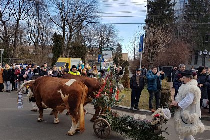 Parada măștilor și Festivalul internațional „Obiceiuri de iarnă”, miercuri, în Suceava