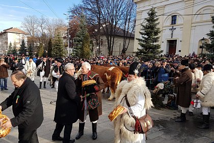 Parada măștilor și Festivalul internațional „Obiceiuri de iarnă”, miercuri, în Suceava