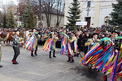 Parada măștilor și Festivalul internațional „Obiceiuri de iarnă”, miercuri, în Suceava