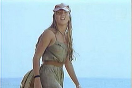 Ce face blonda sexy din "Nea Mărin Miliardar" la 40 de ani de la filmările celebrului film