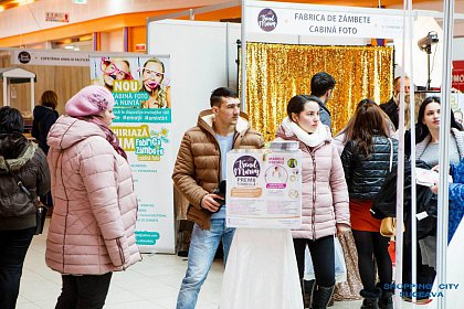 Recital Laura Olteanu, marele premiu al Târgului de Nunți de la Shopping City Suceava