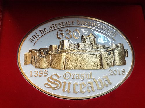 300 de medalii de aniversare a „630 de ani de atestare documentară a Sucevei” vor fi înmânate sâmbătă