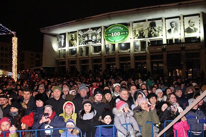 Concertul Carla’s Dreams din centrul Sucevei a fost urmărit de peste 10.000 de suceveni