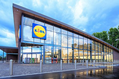 Salarii cuprinse între 3061 și 8825 lei pentru angajații din magazinele LIDL