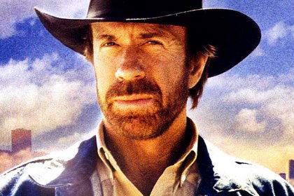 Chuck Norris a împlinit 78 de ani. Cele mai tari bancuri cu Chuck Norris