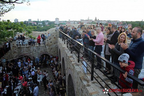 „Crai Nou”, un spectacol extraordinar în Cetatea Sucevei, după 25 de ani (Foto)