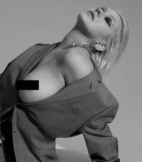 Christina Aguilera topless - foto Milan Zrnic - Instagram