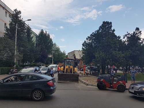 Garduri, treceri pentru pietoni mutate și restricții de circulație pentru autoturisme, în zona Areni