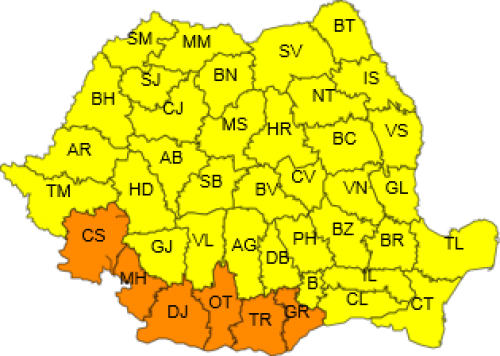 Cod galben de vreme rea până miercuri seara
