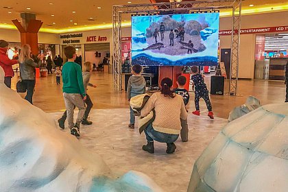 Călătorie pe un ghețar, prin intermediul realității augmentate, la Iulius Mall