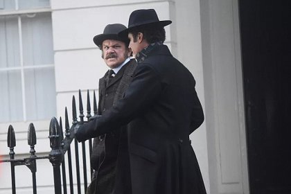 Holmes & Watson